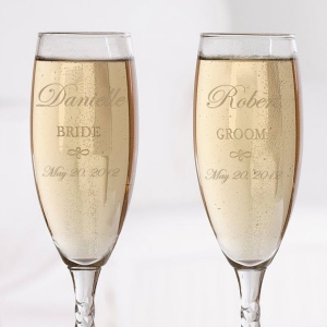 Personalized Wedding Champagne Flutes & Wine Glasses